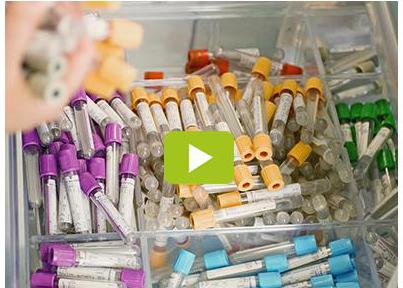 PET采血管生产线生产画面